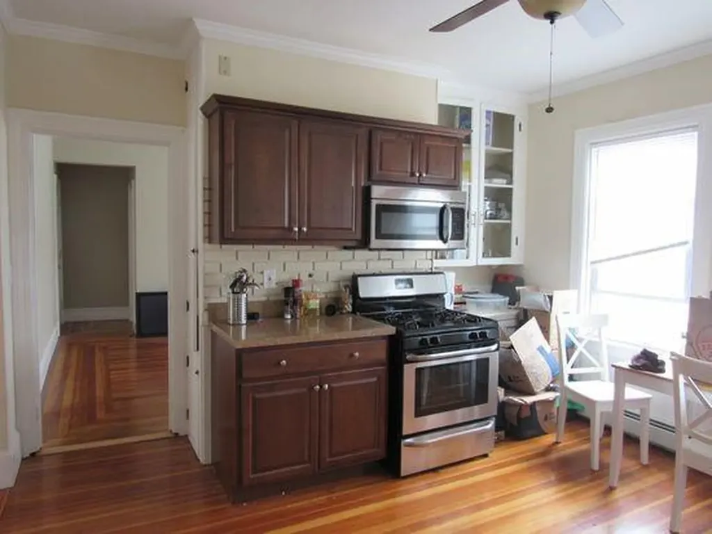 102 104 Oakland Avenue Providence RI 02908
