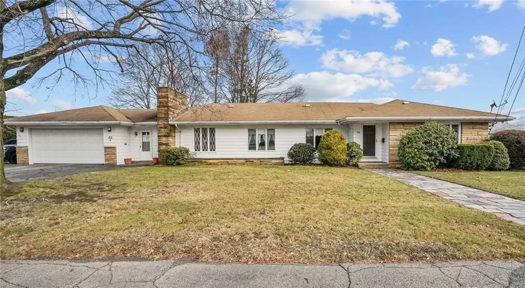 396 Laurel Hill Avenue Cranston RI 02920