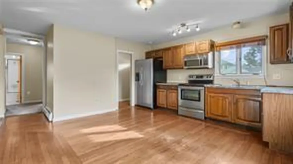 396 Laurel Hill Avenue Cranston RI 02920