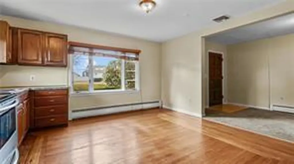 396 Laurel Hill Avenue Cranston RI 02920