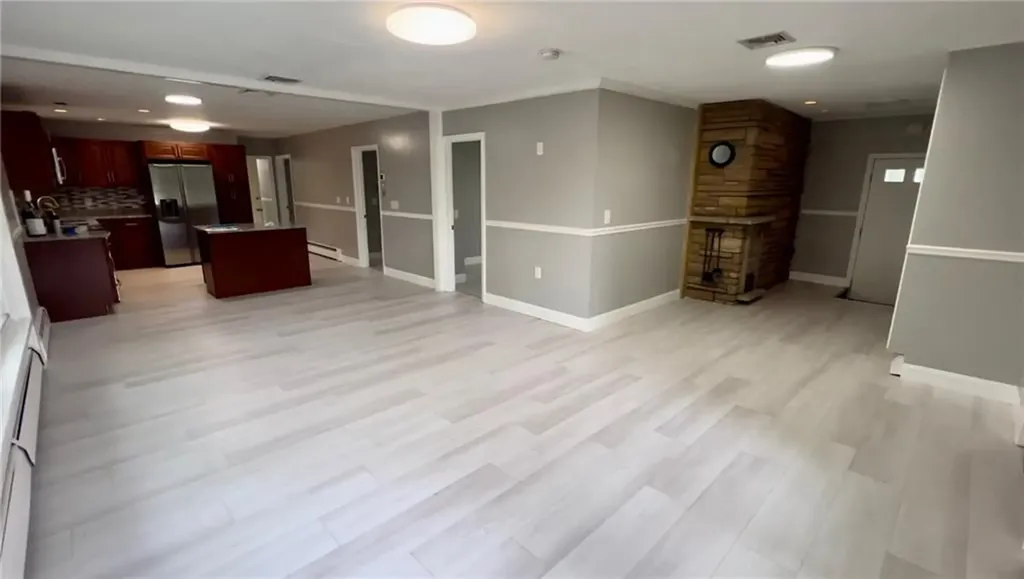 396 Laurel Hill Avenue Cranston RI 02920