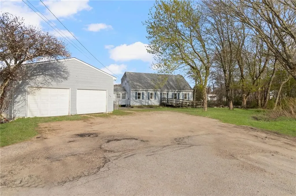 48 Batterson Avenue Westerly RI 02891