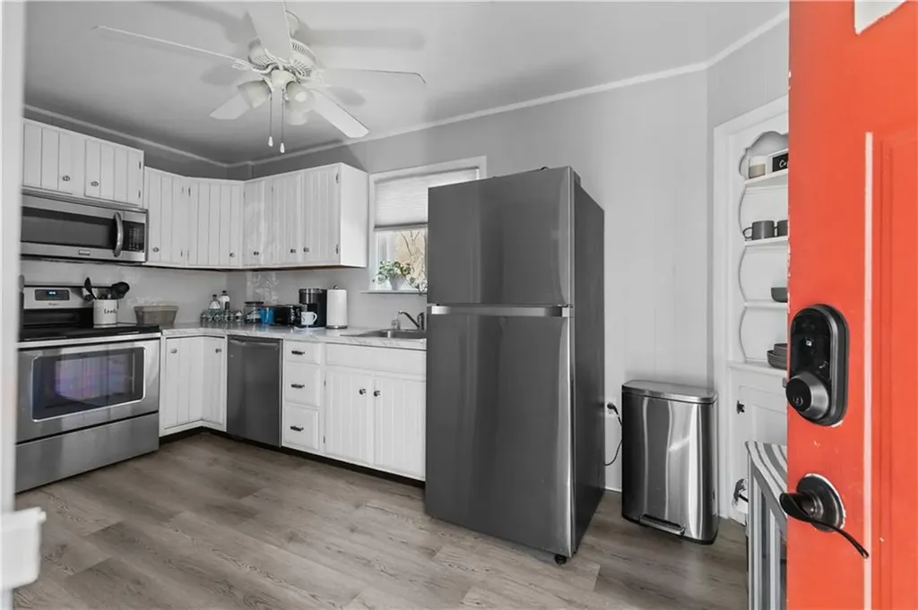 35 Sunset Avenue West Warwick RI 02893