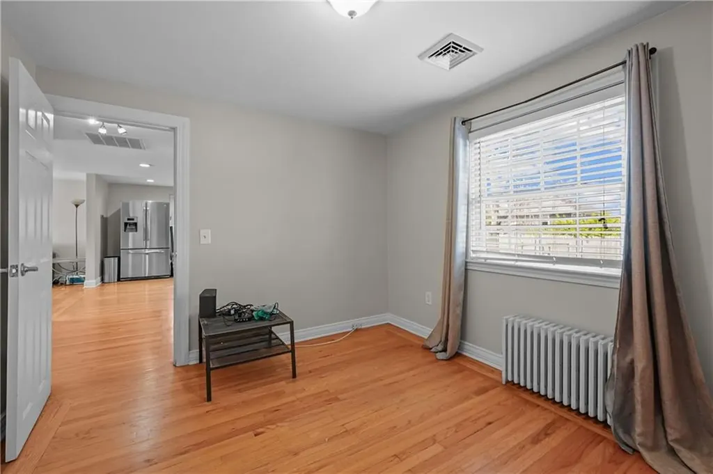 21 Delway Road East Providence RI 02914