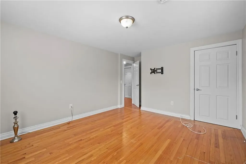 21 Delway Road East Providence RI 02914