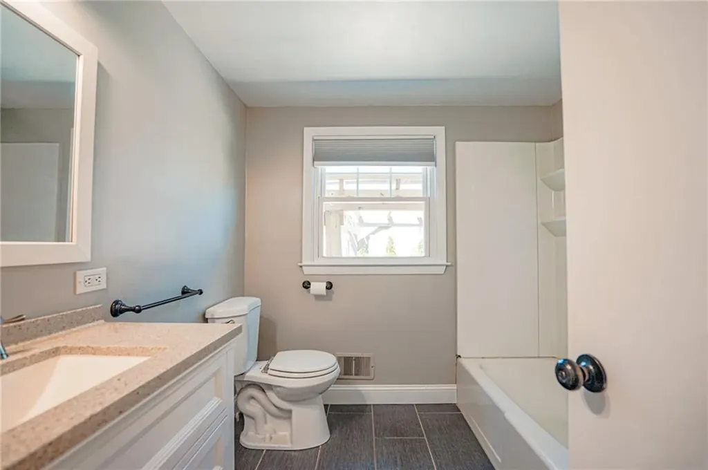 55 Fern Street Warwick RI 02889