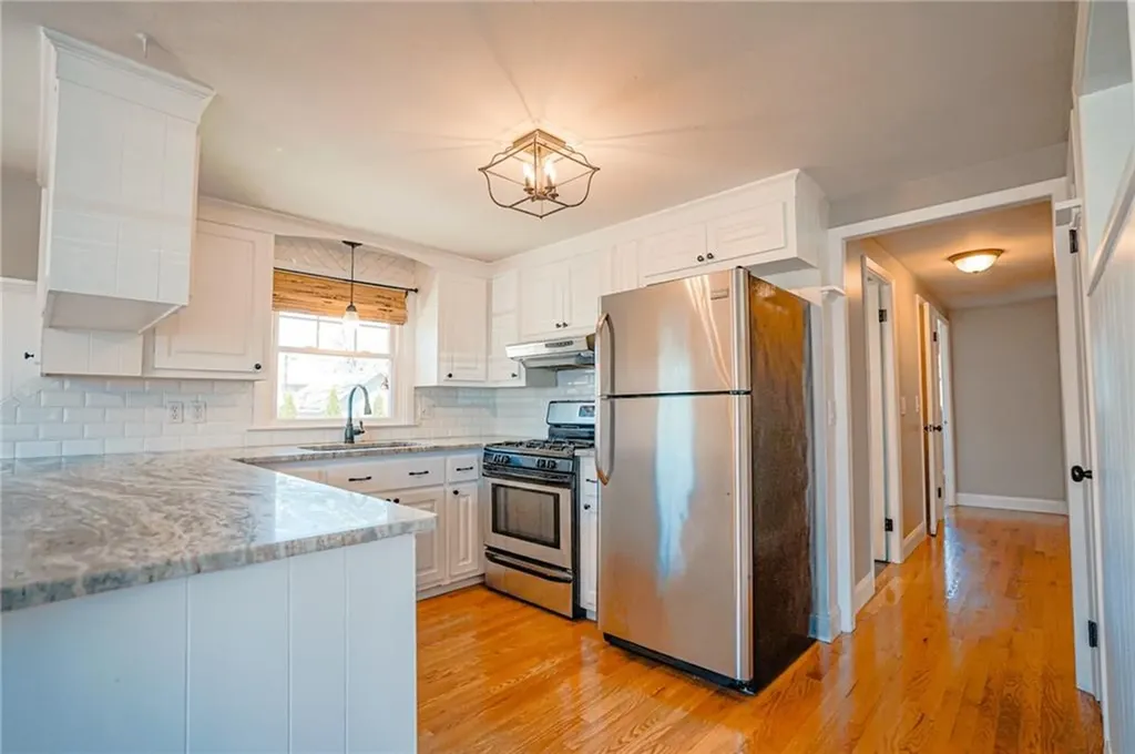 55 Fern Street Warwick RI 02889
