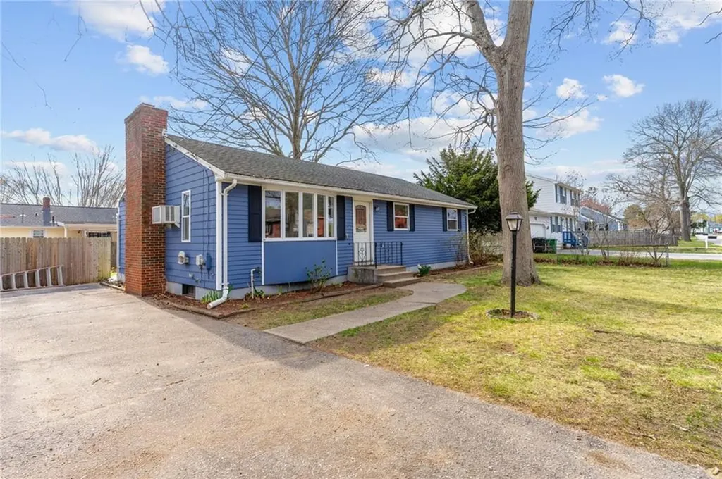 71 Tampa Avenue Warwick RI 02889