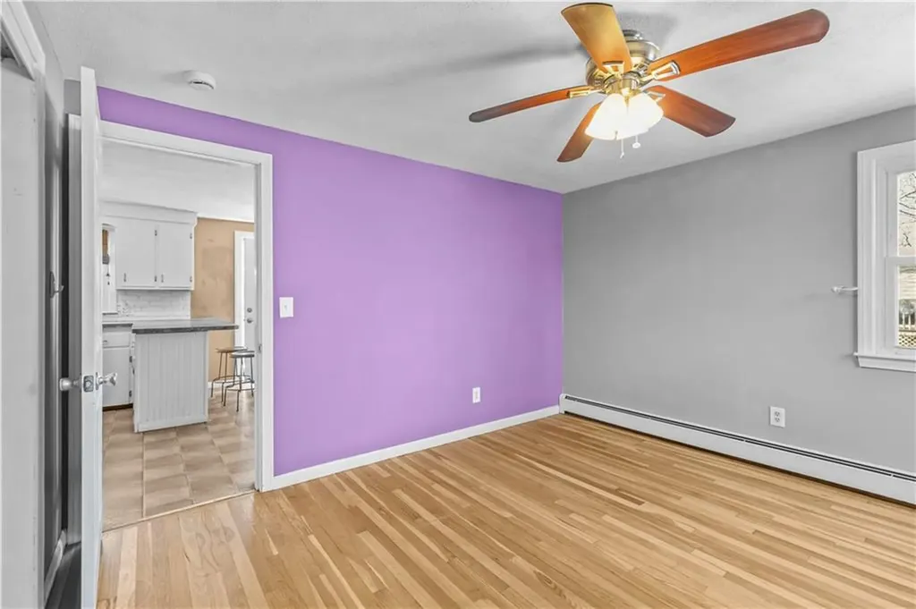 93 Sefton Avenue Warwick RI 02889