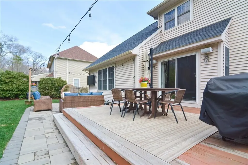 30 Susan Drive Cumberland RI 02864