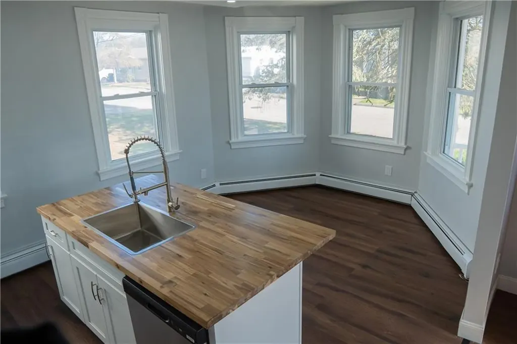 35 Alexander Street North Providence RI 02904