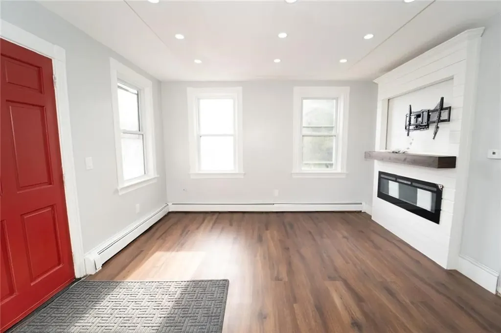 35 Alexander Street North Providence RI 02904