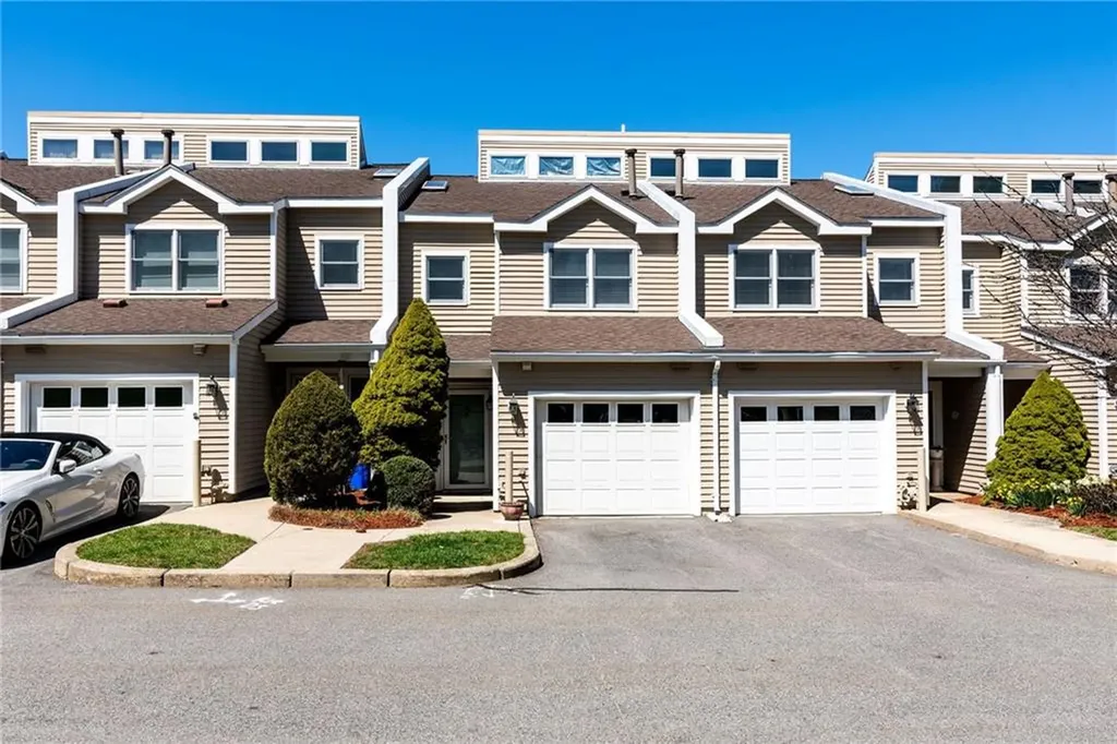115 Rolling Hill Road Portsmouth RI 02871