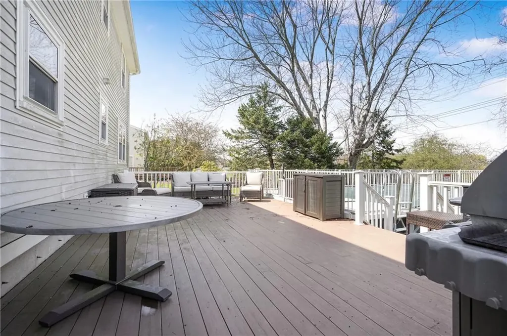 174 Pasture Farm Drive Middletown RI 02842