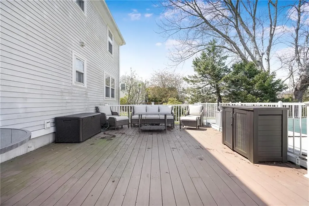 174 Pasture Farm Drive Middletown RI 02842