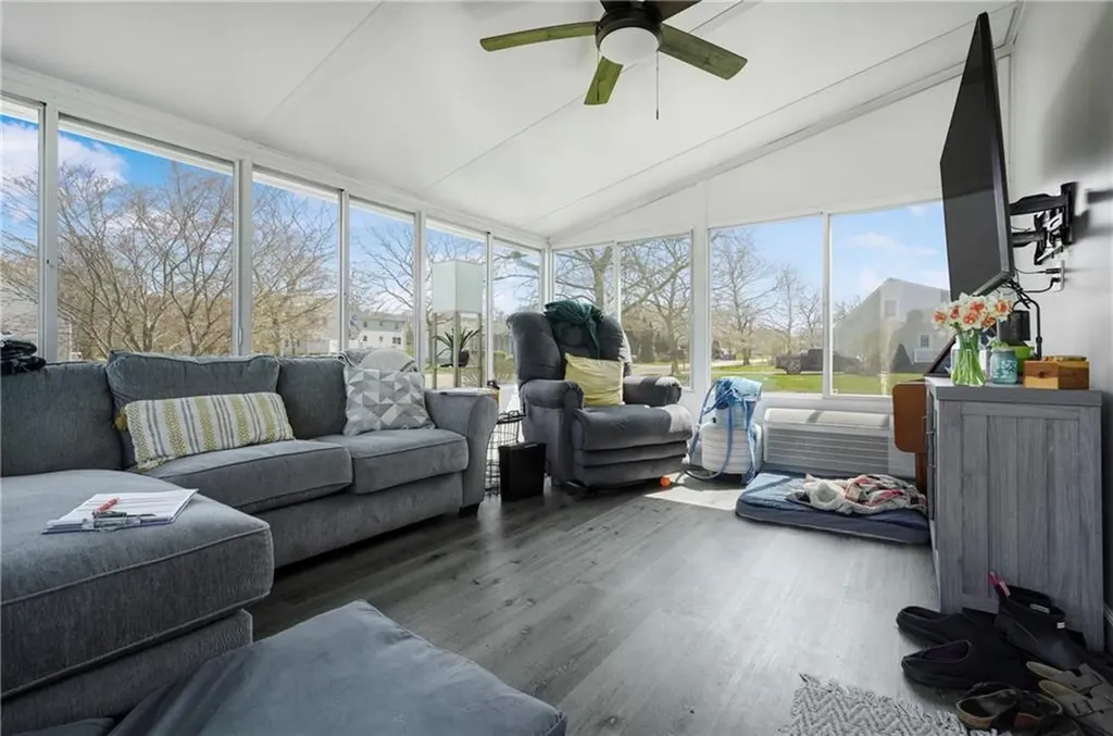 174 Pasture Farm Drive Middletown RI 02842