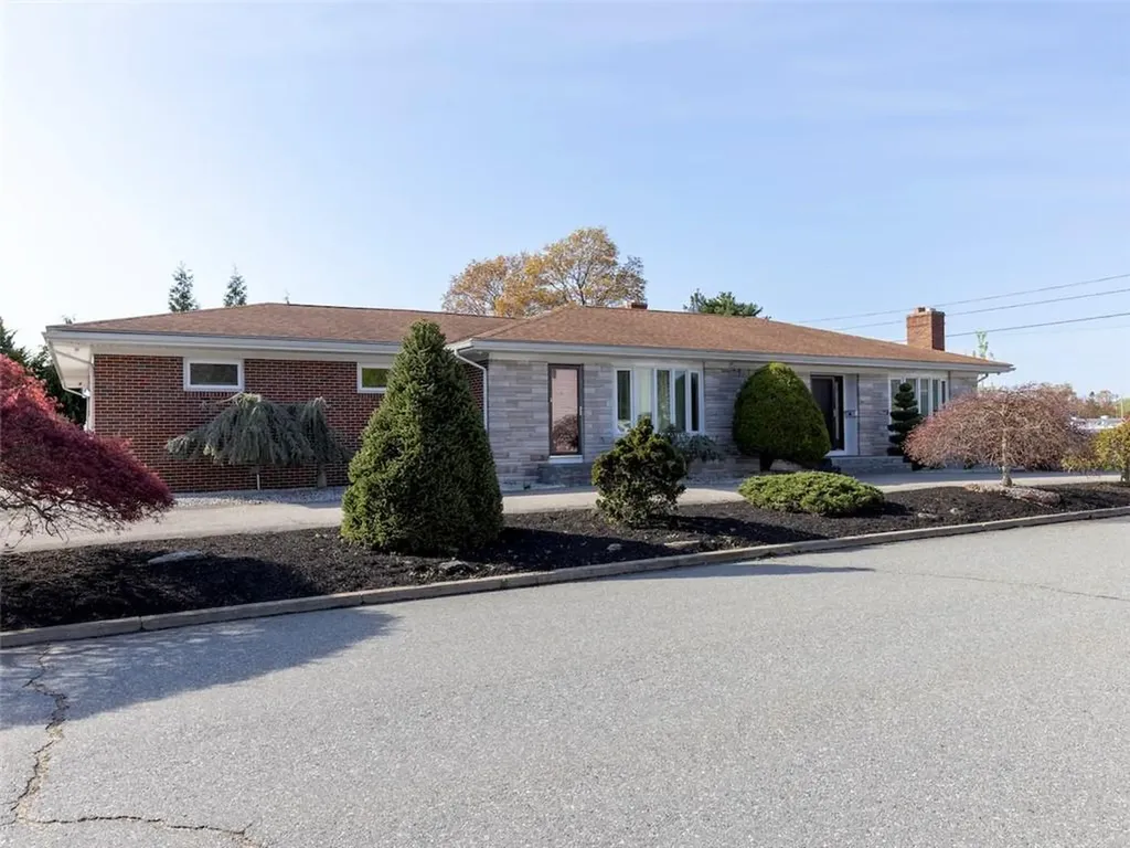 6 Magazine Street Cranston RI 02920