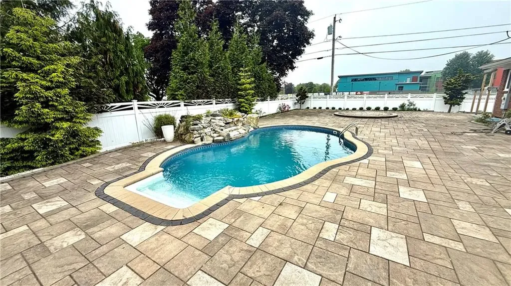 6 Magazine Street Cranston RI 02920