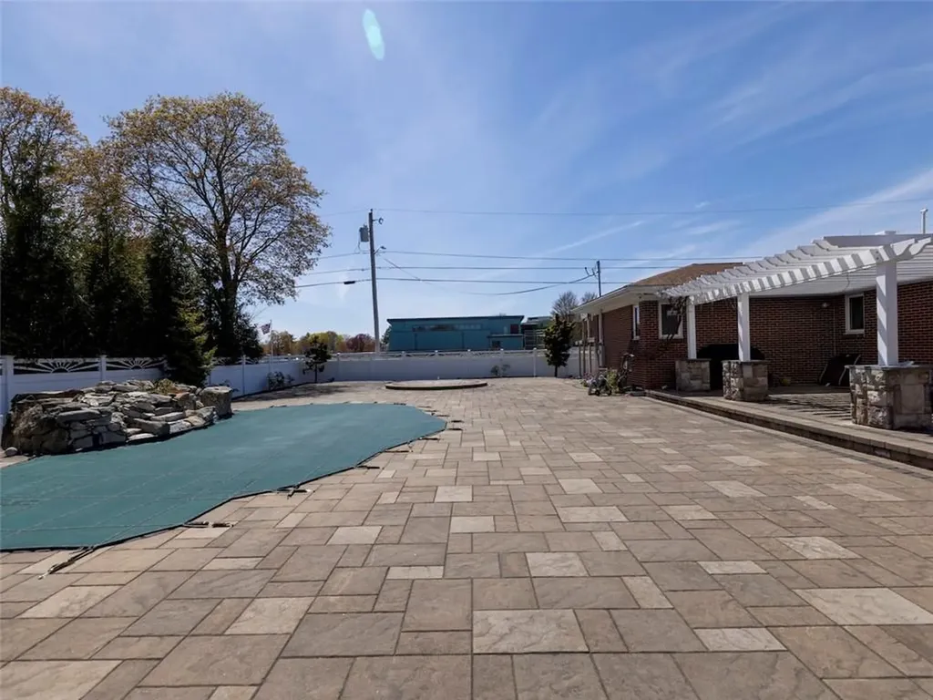 6 Magazine Street Cranston RI 02920