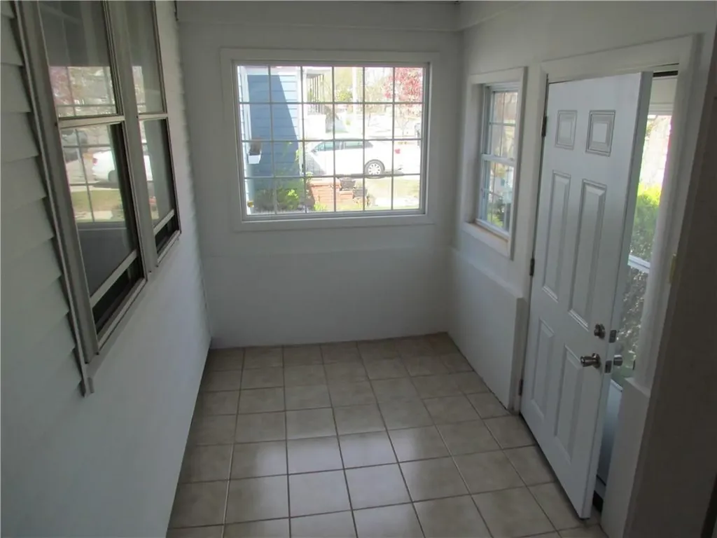 64 Bradley Street Providence RI 02908