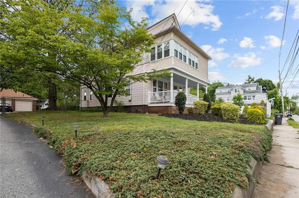 61 Grace Street Cranston RI 02910