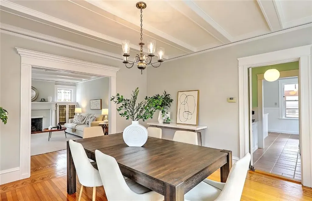 25 Brenton Avenue Providence RI 02906