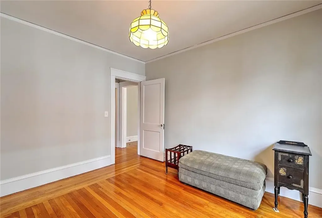 25 Brenton Avenue Providence RI 02906