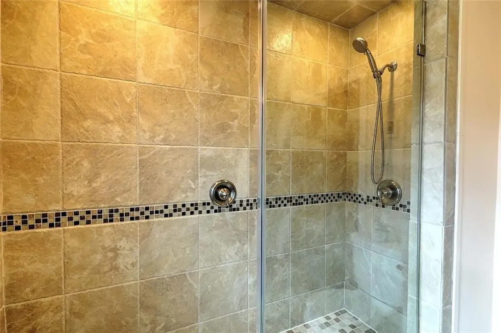 25 Brenton Avenue Providence RI 02906