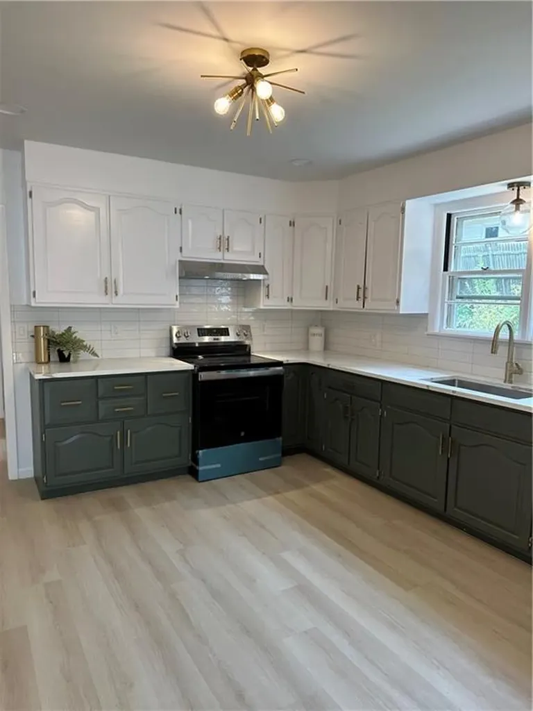 231 Gray Street Providence RI 02909