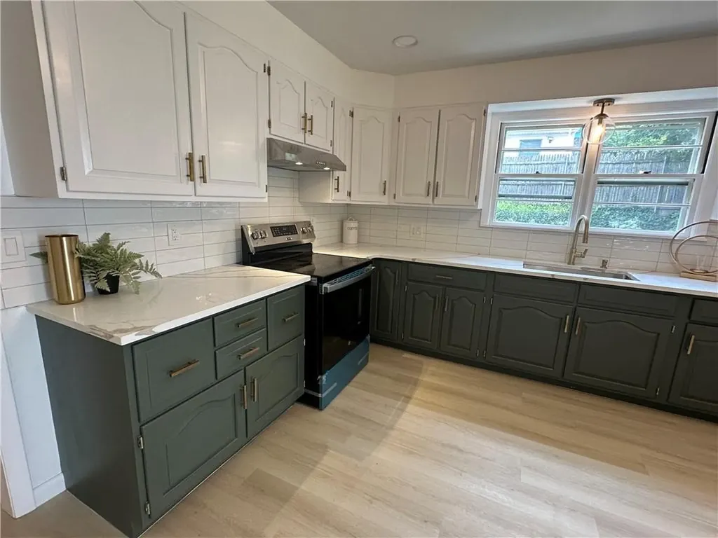 231 Gray Street Providence RI 02909