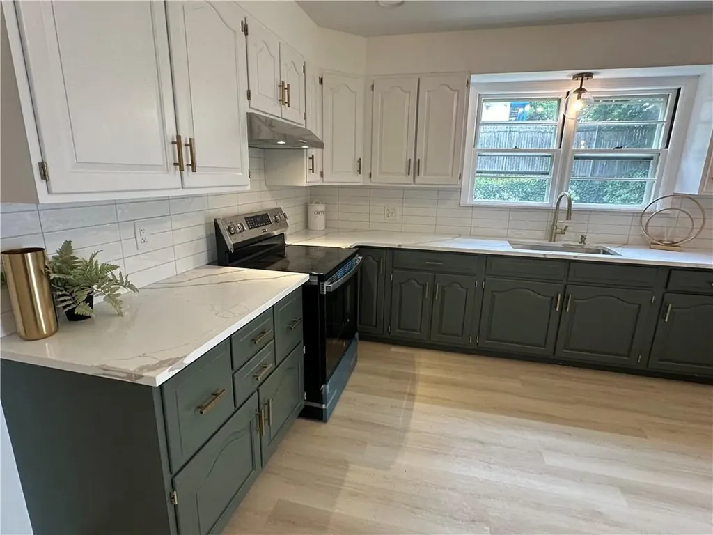 231 Gray Street Providence RI 02909