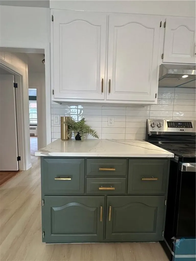231 Gray Street Providence RI 02909