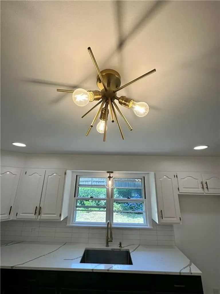 231 Gray Street Providence RI 02909