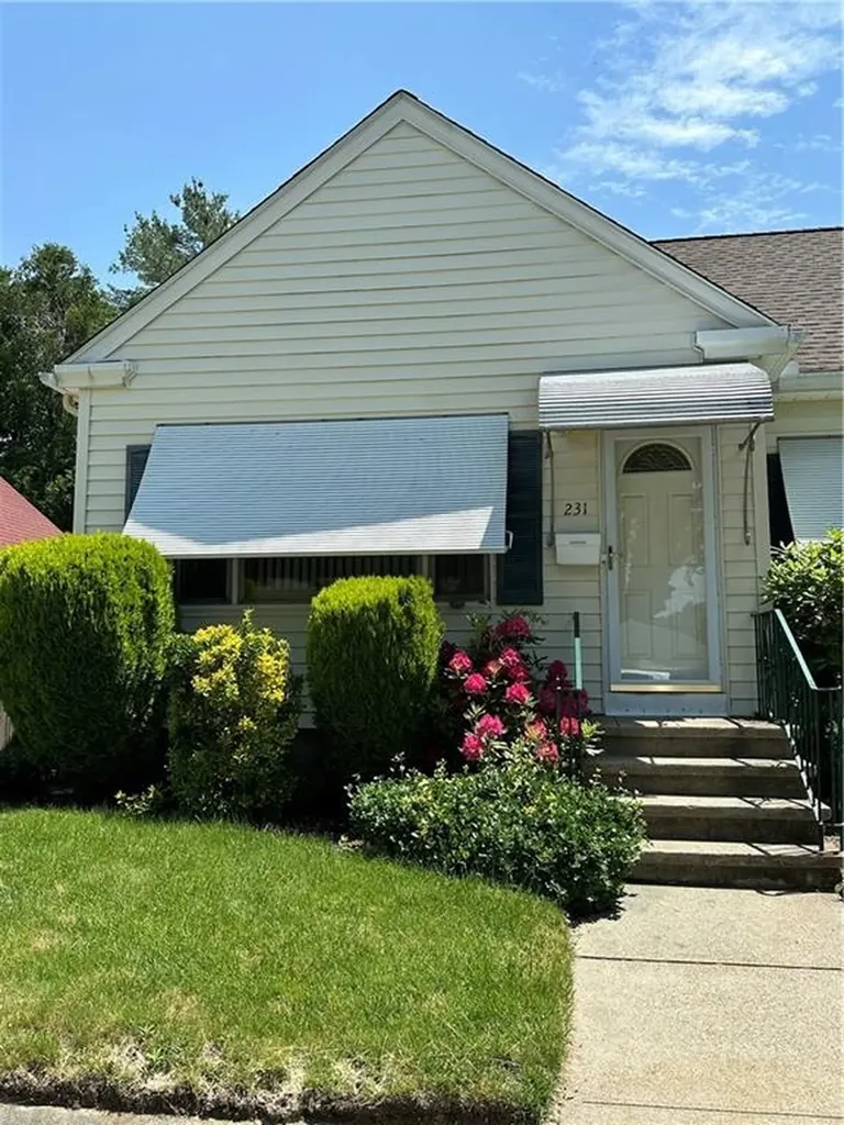 231 Gray Street Providence RI 02909