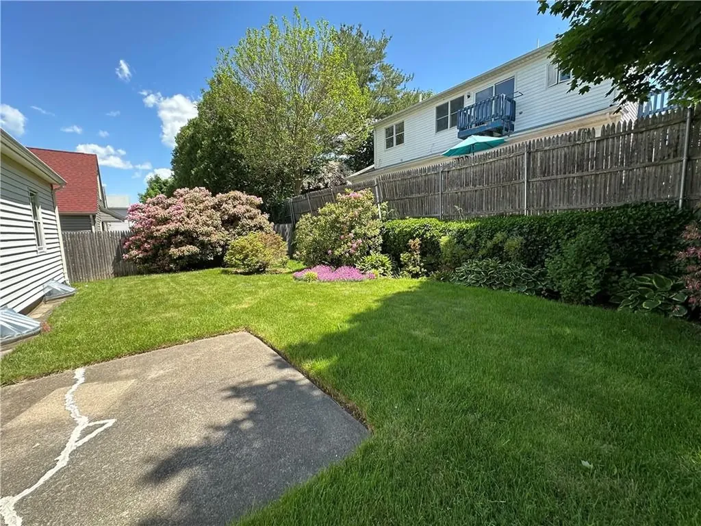 231 Gray Street Providence RI 02909