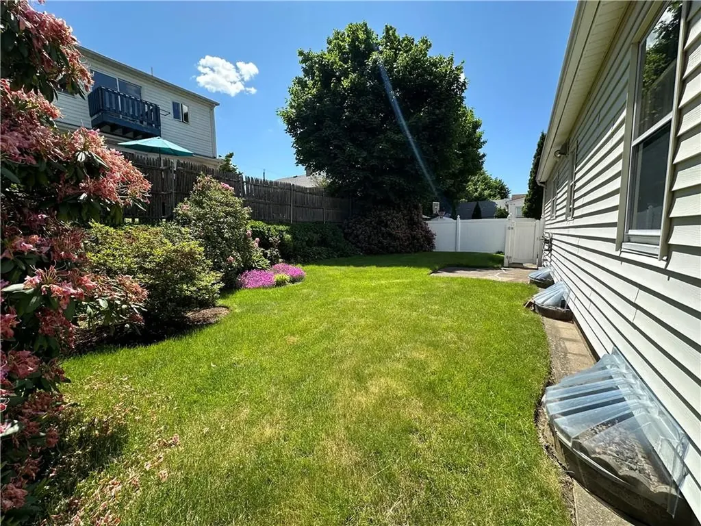 231 Gray Street Providence RI 02909