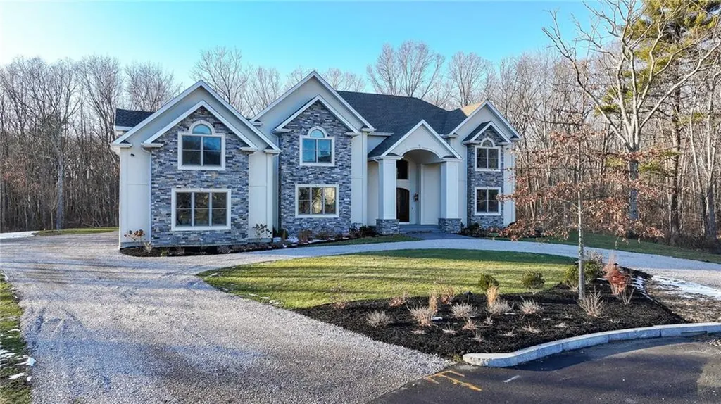 7 Dennell Drive Lincoln RI 02865