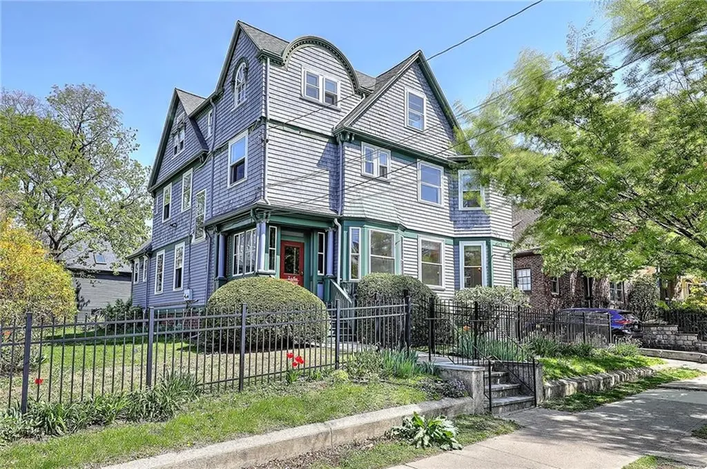 256 Olney Street Providence RI 02906