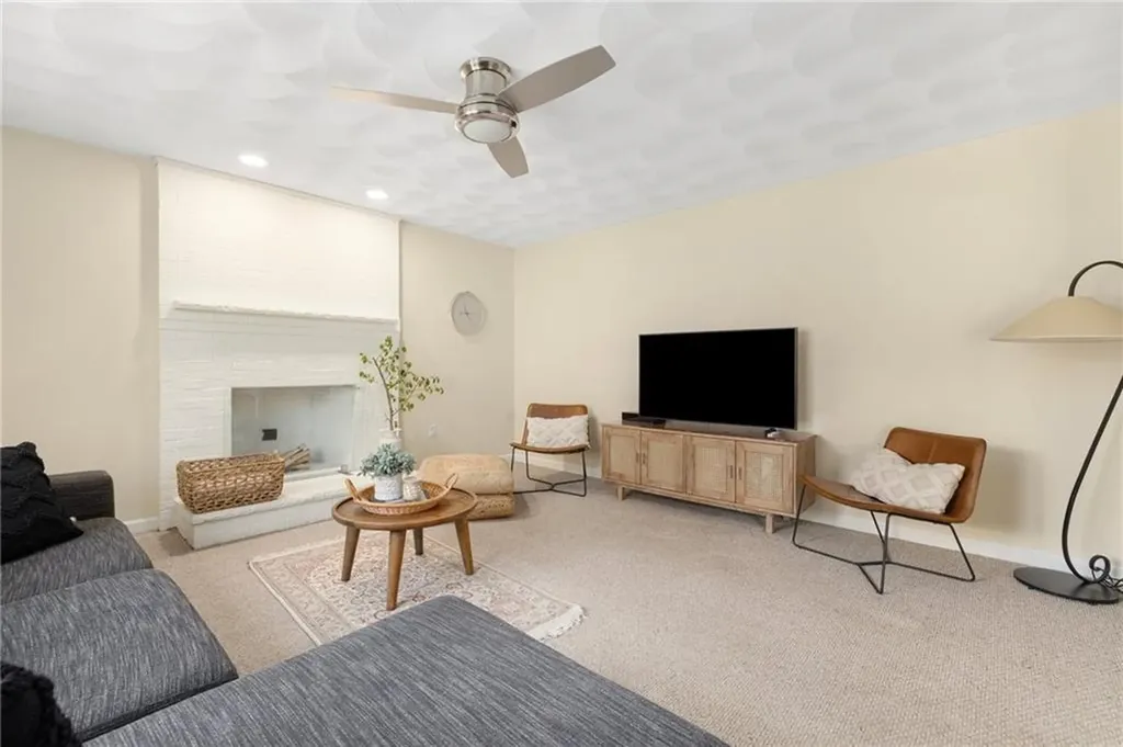 36 Old Hickory Drive Cumberland RI 02864