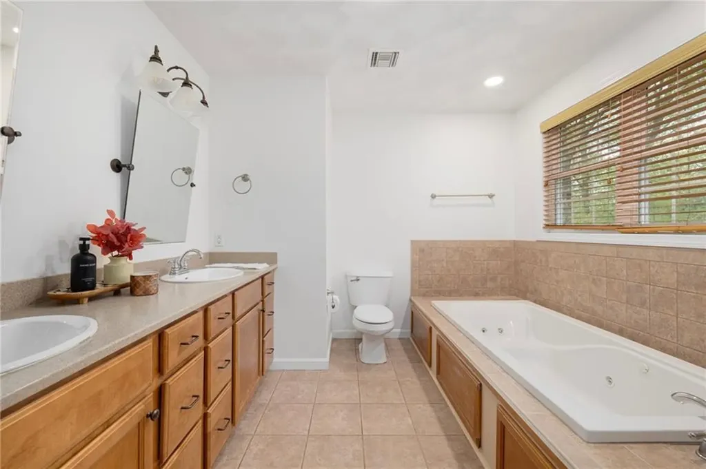 36 Old Hickory Drive Cumberland RI 02864