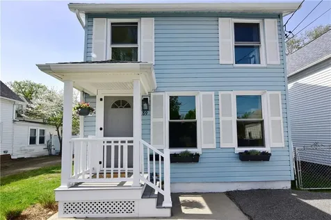 89 Rock Avenue Warwick RI 02889