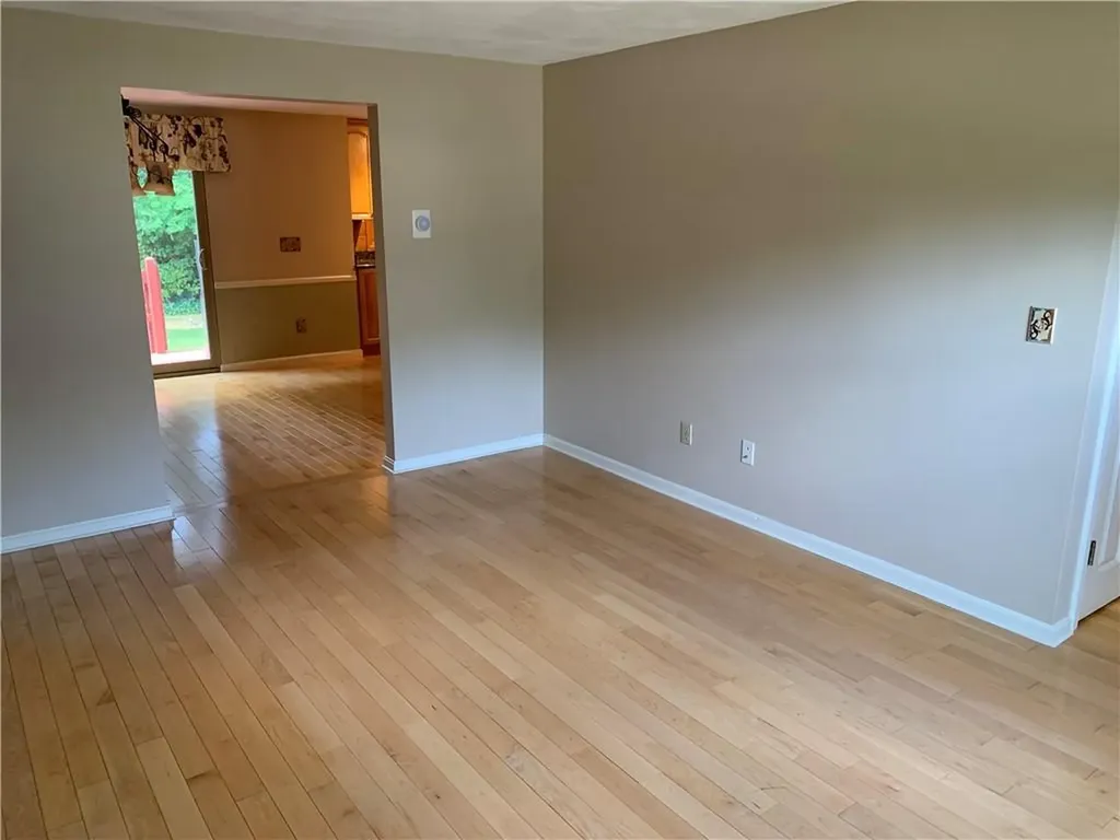 236 Old Forge Road Warwick RI 02818