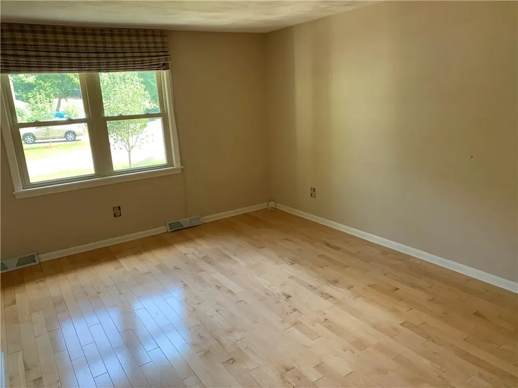 236 Old Forge Road Warwick RI 02818