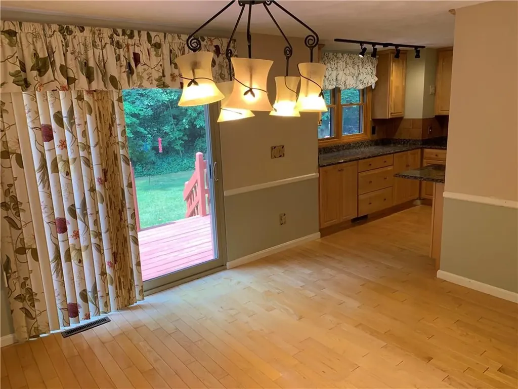 236 Old Forge Road Warwick RI 02818