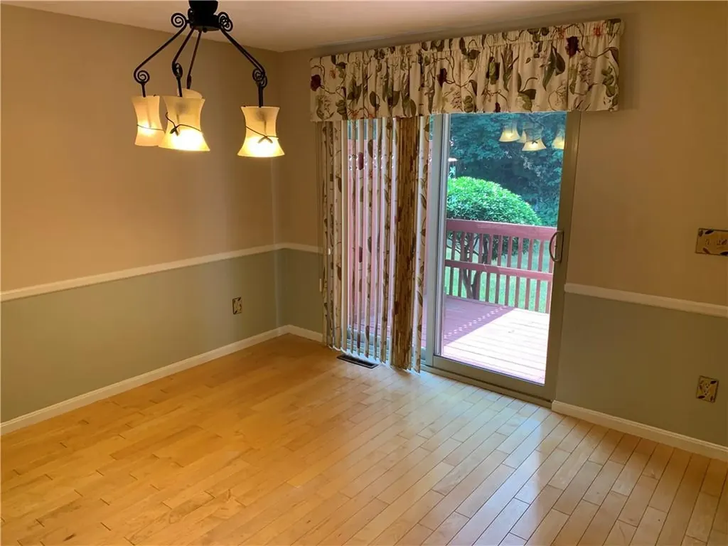 236 Old Forge Road Warwick RI 02818