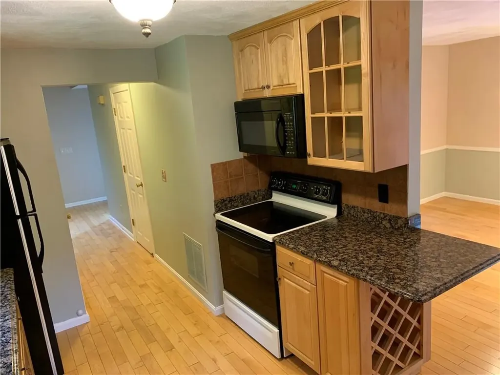 236 Old Forge Road Warwick RI 02818