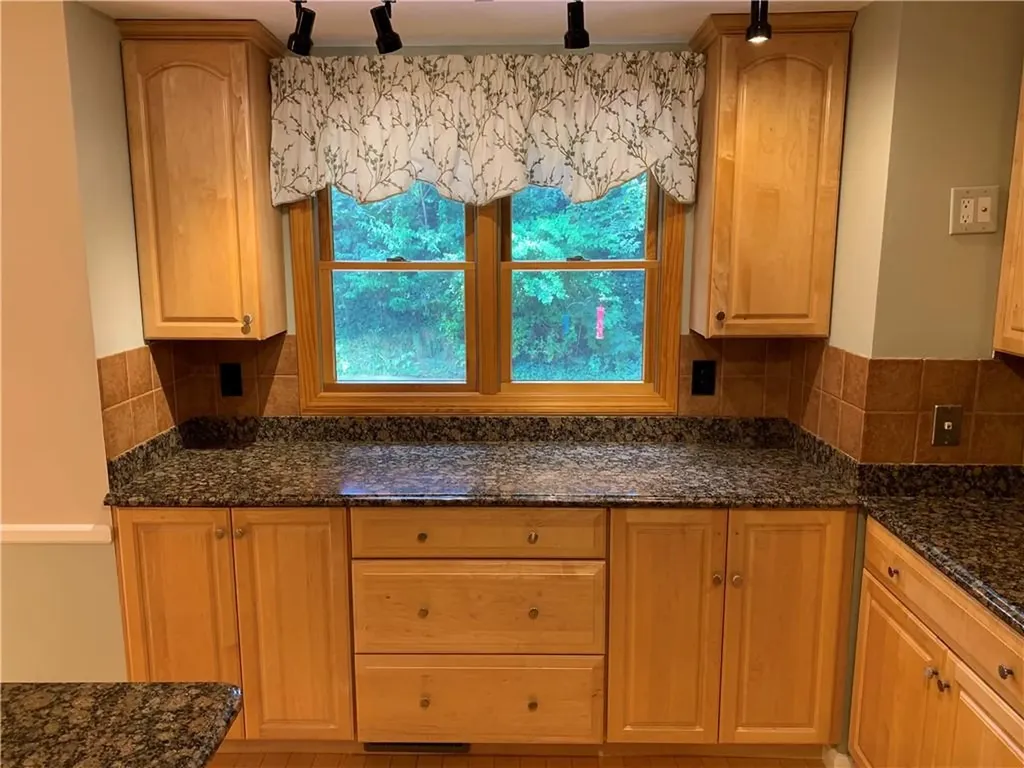 236 Old Forge Road Warwick RI 02818