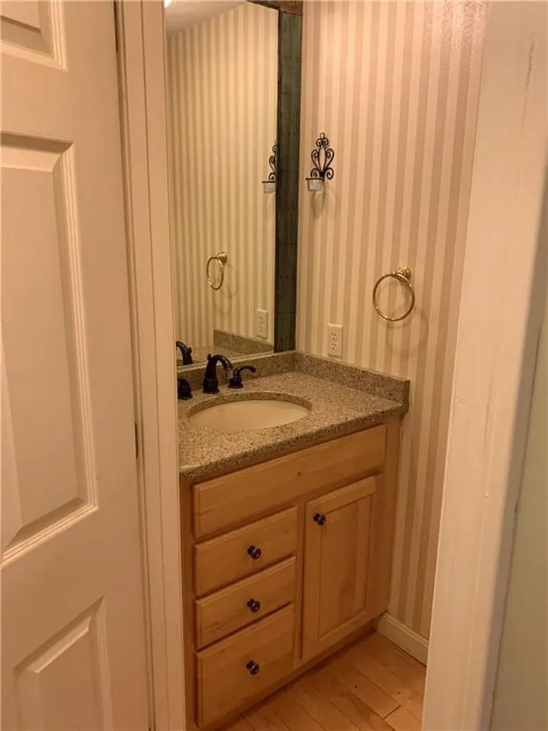236 Old Forge Road Warwick RI 02818