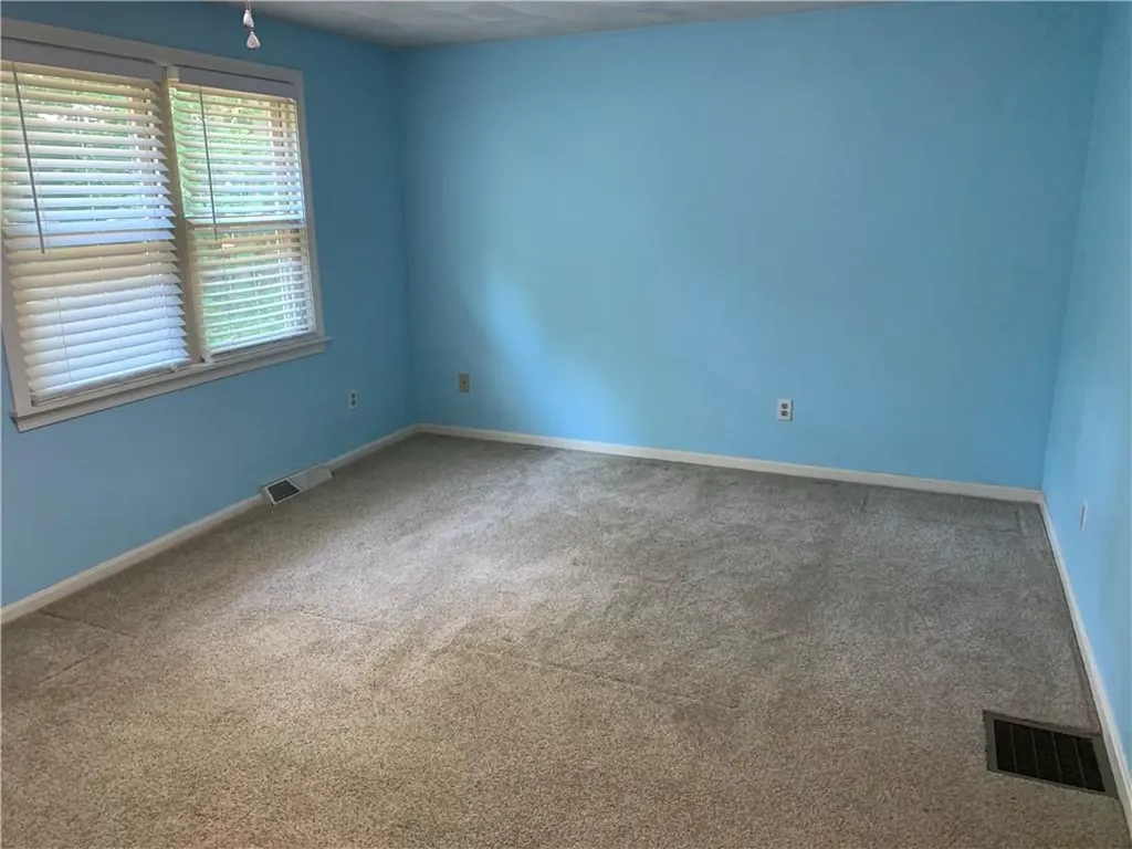 236 Old Forge Road Warwick RI 02818