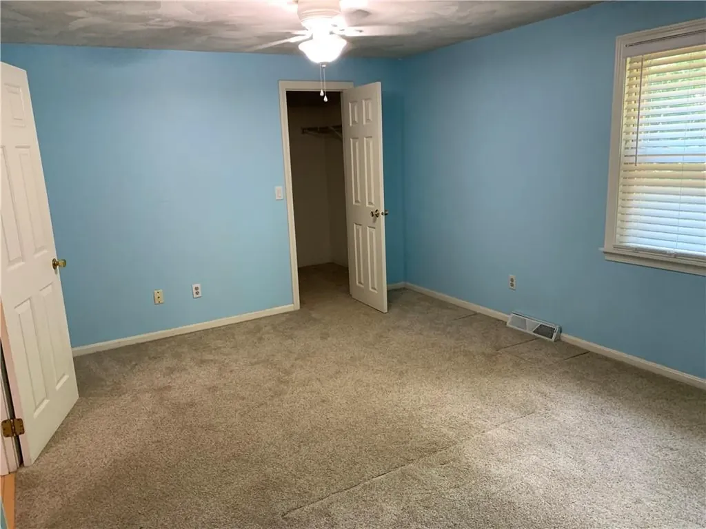 236 Old Forge Road Warwick RI 02818